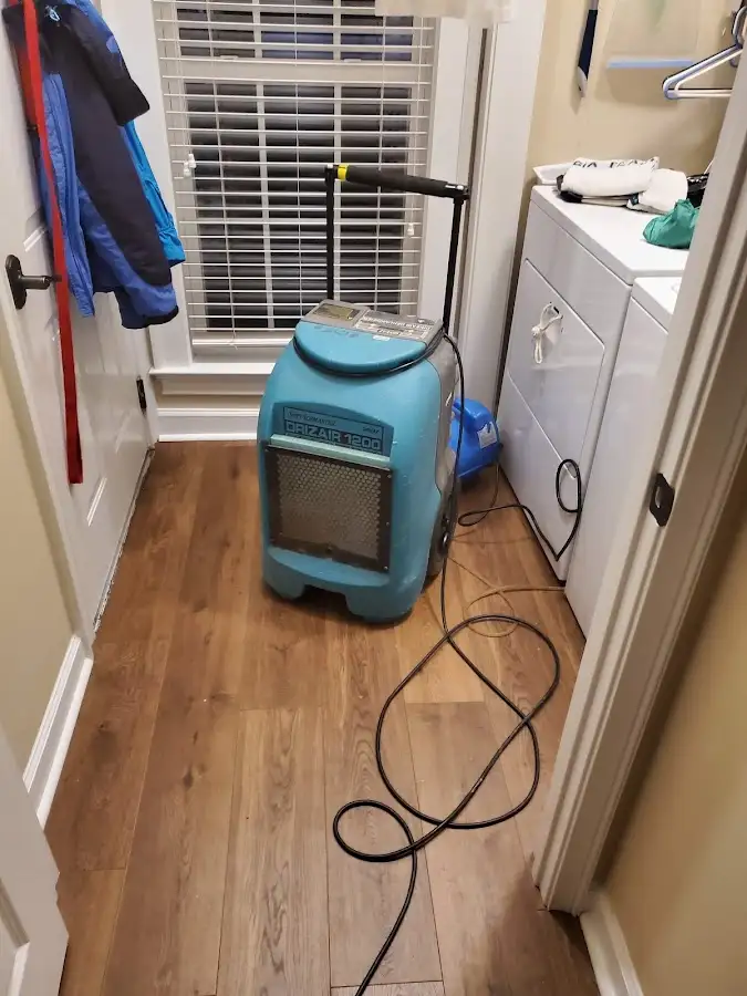 Commercial dehumidifier deployed for Crawl Space Restoration in South Portland